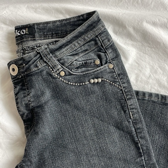 Black cropped jeans - Picture 2 of 5